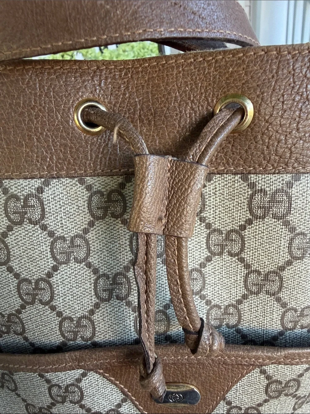 Vintage Gucci monogram canvas drawstring bucket bag 🌟 READ DISCRIPTION